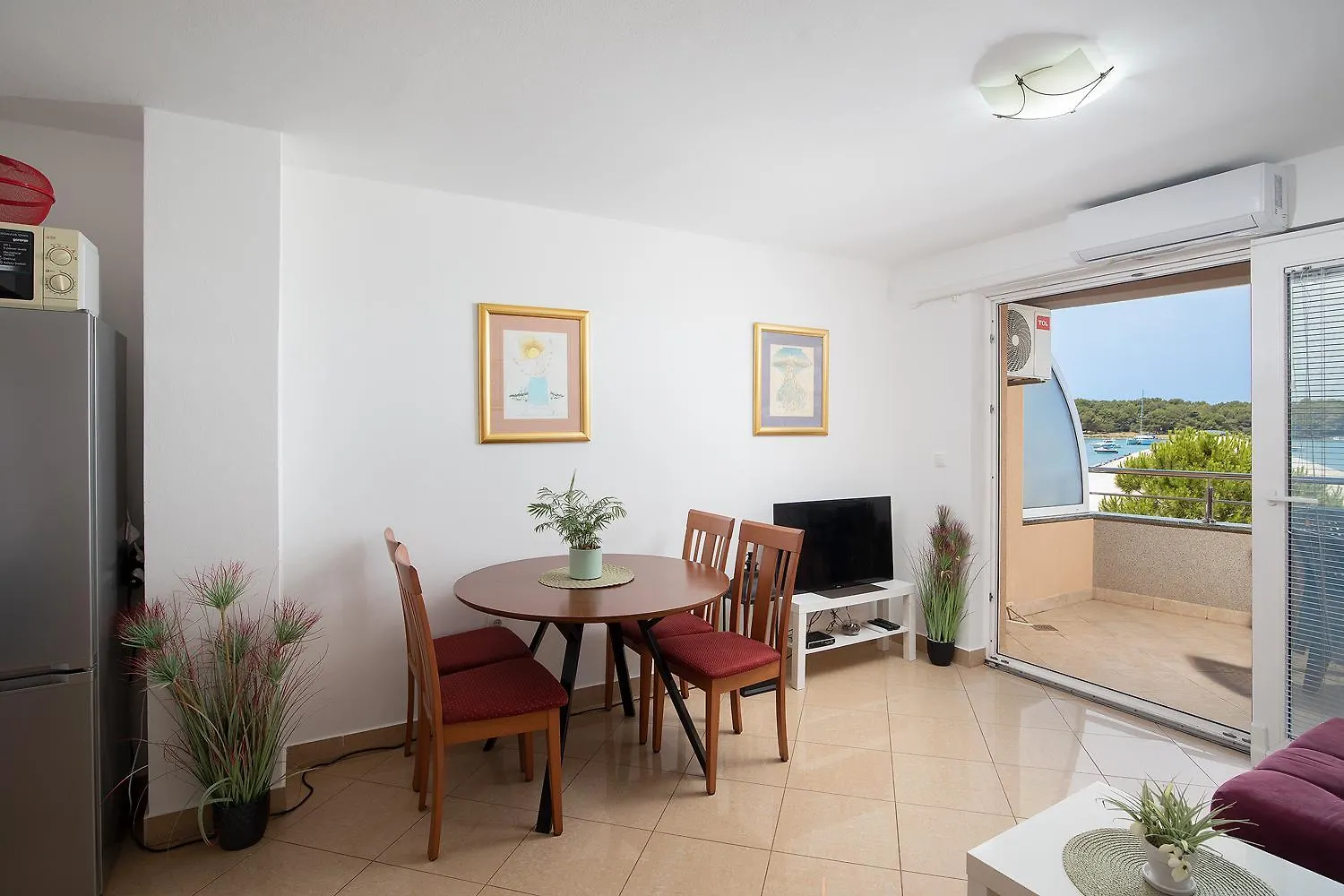 Panorama Apartments Медулин